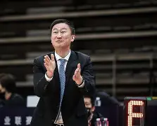 熊猫体育 中国 官方网站-埃因霍温发布备战花絮;今晚篮板制胜;CBA常规赛任务艰巨;身体对抗强度拉满